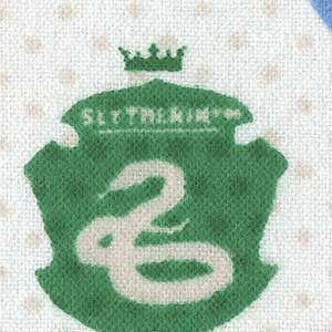 Harry Potter - White Novelty Fat Quarter | Camelot Fabrics 238005-587