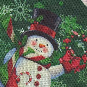 Whirlwind - Green Christmas Fat Quarter | Quilting Treasures 28869-G