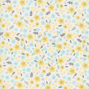 Doodle Baby Flannel - Cream Floral Fat Quarter by Benartex