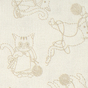 Knit 1 Purr 2 - Cream Novelty Fat Quarter | Studio E 8481-33